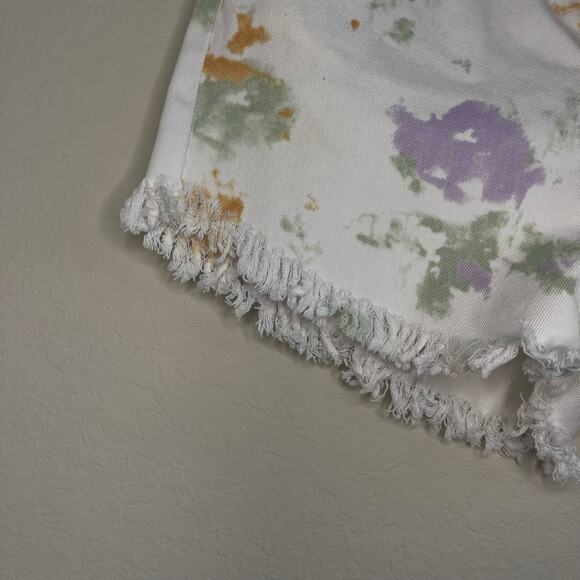 Wild Fable White Tie-Dye Fringe Highest Rise Shorts - Size 2 - Picture 3 of 7
